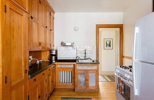 Merriam Park House | Classic Macalester Area St. Paul Duplex