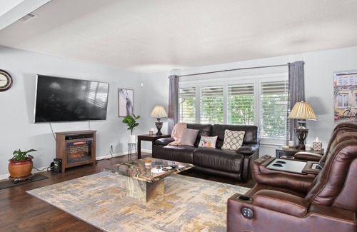 Modesto House | Classic Modern Home in Modesto, Ca