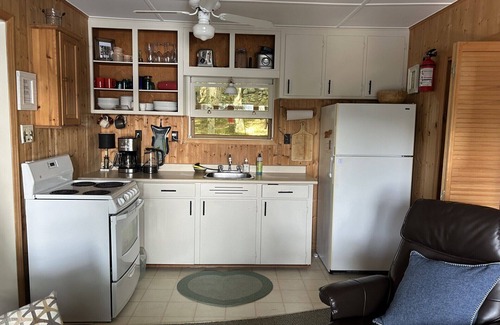 Bala Cottage | Classic 'Muskoka' Cottage