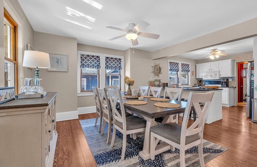 Ortley Beach House | Classic OCEAN BLOCK CAPE WITH 4 BR 2 BATHS.