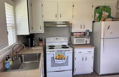 Montpelier House | Classic renovated 2-bedroom Ranch in Montpelier