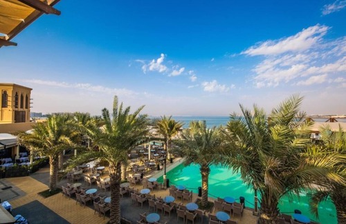 Bab Al Bahr Apartment | Classic Room Near Banan Beach By Luxury Bookings