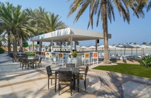 Al Zahiyah Apartment | Classic Room Resort View Near Formal Park