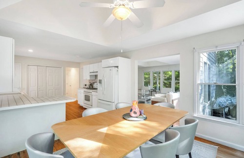 North Sea House | Classic Southampton Escape with Private Pool, Lush Yard & Ideal Village Location