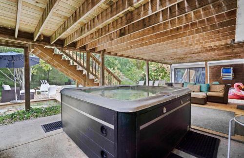 North Sea House | Classic Southampton Home: 5BR, Pool,Jacuzzi, Cooper's Beach