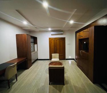 Kanathur Hotel | Classic Vista