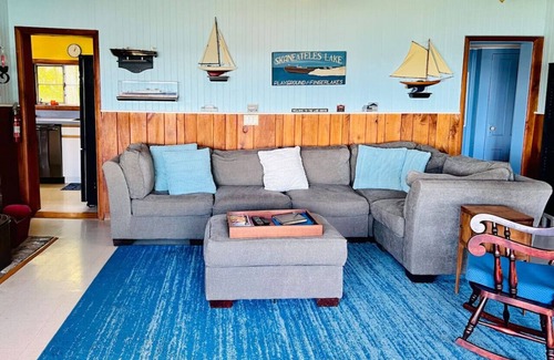 Moravia Cottage | Classmates Cottage on the Cove, Skaneateles Lake!