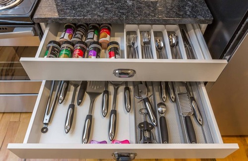 Winston - Salem Apartment | Classy 1BR Steps from WF Hospital - Free Parking