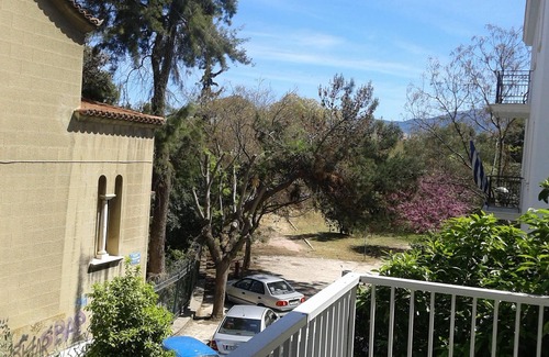 Thissio Apartment | Classy 2 bedroom apartment under Acropolis at Thissio Metro
