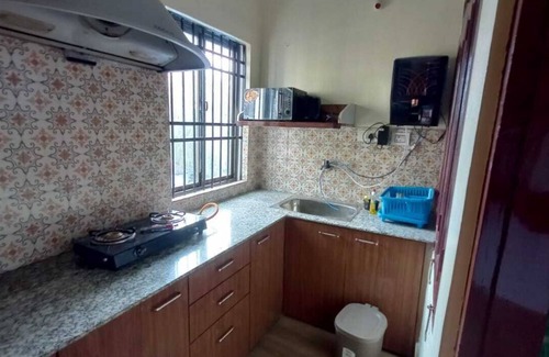 Beltola Hotel | Classy Abode