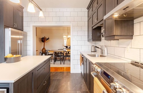 Verdun Apartment | Classy Apartment in Verdun