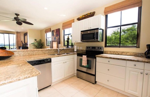 Coco House | Classy artsy ocean-view unit near pool at Pacifico in Coco sleeps 6