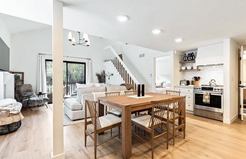 Park City Condo | Classy Canyons Condo | Short Walk to Canyons Village Lift!