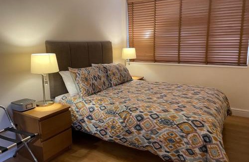 London Borough of Bromley Bed & Breakfast | Clay Farm Guest House