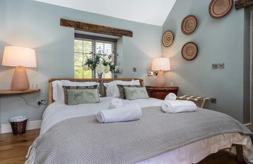 Lechlade House | Claydon Courtyard