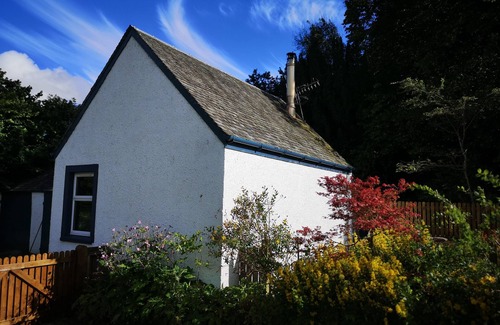 Kippen Cottage | Claymires Bothy Cottage Nr Loch Lomond & Stirling