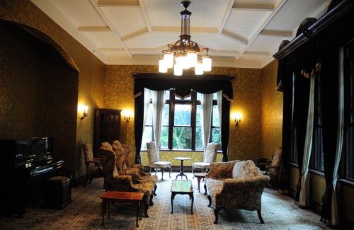 Kure Hotel | Clayton Bay Hotel