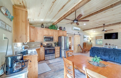 Clayton Cabin | Clayton Cabin w/Wraparound Deck: Steps to Lake!