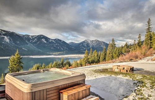 Cle Elum Apartment | Cle Elum Lake Bunkhouse with Shared Hot Tub and Views!