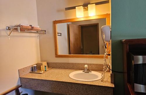 Cle Elum Hotel | Cle Elum Travelers Inn