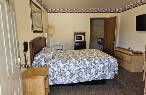 Cle Elum Hotel | Cle Elum Travelers Inn