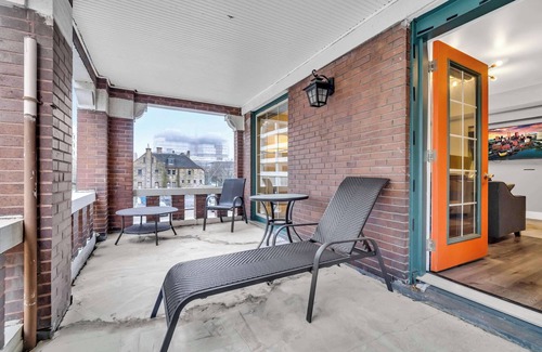Hough Apartment | Cle Suites 1BR/1BA | 5 min Walk to Cle Clinic #11