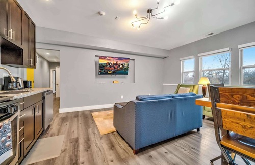 Hough Apartment | Cle Suites 2BR/1BA | 5 min Walk to Cle Clinic #4