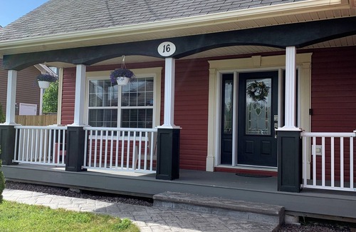 Portugal Cove - St. Philips Apartment | Clean Comfortable St. Philip’s Stay