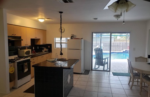 Port Saint Lucie House | Clean 2-bedroom 2 bath turnkey pool house w central air, Wi-Fi, 15 min to beach.