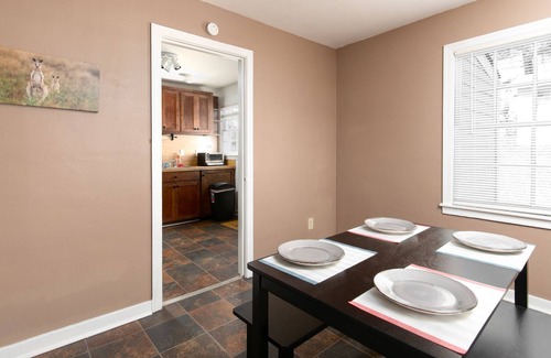 Fairfield House | Clean 3 Bedroom Near I-20 Quiet Neighborhood