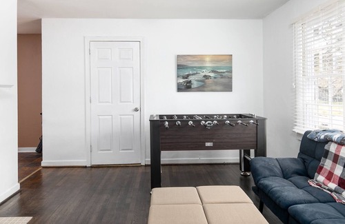 Fairfield House | Clean 3 Bedroom Near I-20 Quiet Neighborhood