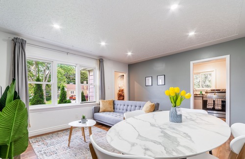 Argyle House | ⭐️Clean 5 bedroom home with 2 kitchens⭐️