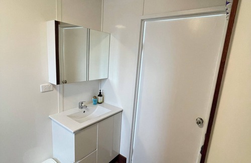 Atherton Cabin | Clean and convenient cabin Centrally located in Atherton township.
