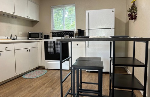 Texarkana Apartment | Clean and Convenient 1-bedroom apartment with WiFi, AC in fabulous Texarkana