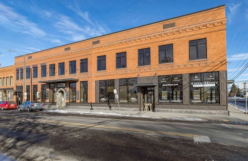 Bozeman Condo | Clean and Cozy Main Street Condo
