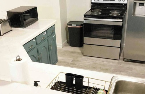 Hoover Apartment | Clean and fresh basement apartment close to all the action!