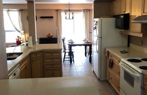 London House | Clean and quiet house near Costco shopping mall