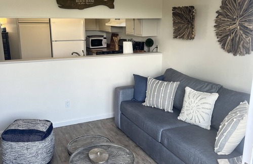 Imperial Beach Apartment | Clean and spacious unit with private balcony 1.5 blks from the beach!
