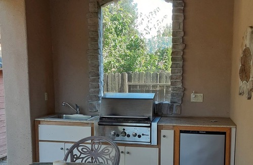 Folsom House | Clean and very quite
