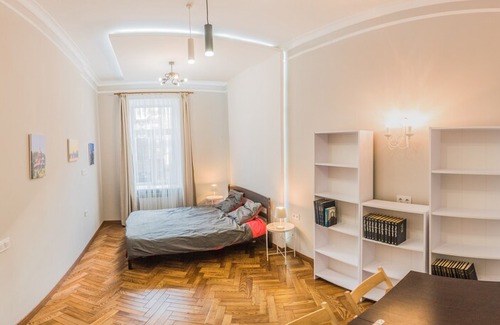 Lviv City Center Apartment | Clean & bright apartment in the historical center