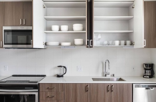 Mann Apartment | Clean Central District Studio w/Theater, Gym & Lounge, by Blueground