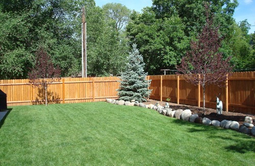 Glenwood Springs House | Clean comfortable Victorian house with central air conditioning
