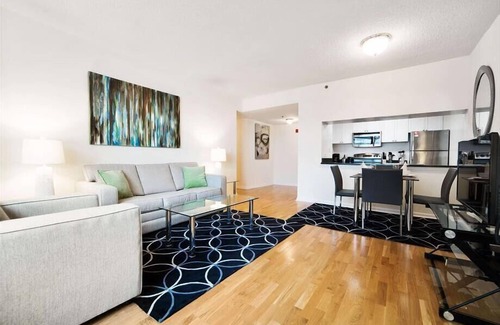 Hoboken Apartment | Clean&Comfy 1BR w/Full kitchen & Washer/D | Mins to NYC