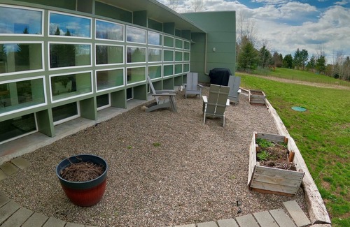 Bozeman House | Clean contemporary two-bedroom two-bath home