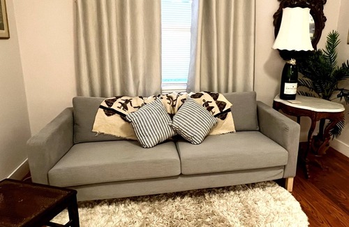 Brattleboro House | Clean & Convenient - Pets stay free!