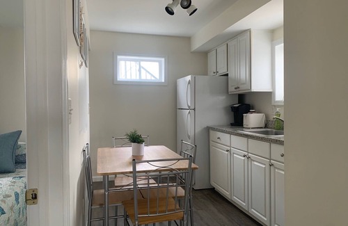 Seaside Heights Apartment | Clean/cozy, 2 BLK to beach, 1st Floor, central air/back yard, parking+4 badges