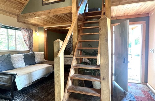 Conconully Cabin | Clean cozy cabin within 1/2 mile of 2 lakes and 100’s of sq miles of wilderness.