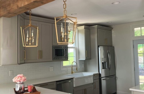 Columbia Other | Clean, Cozy, Convenient! Close to Spooky Nook, Dutch Wonderland and More!