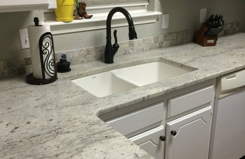 Amarillo House | Clean, Light, Centrally Located, Quiet Neighborhood