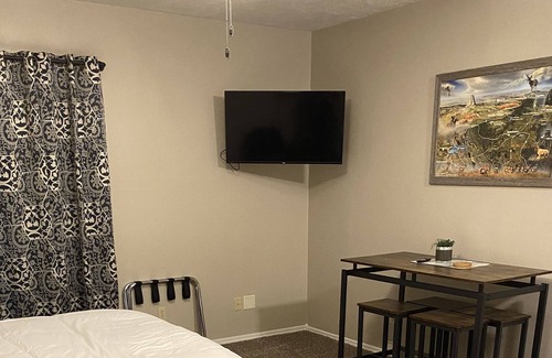 Beulah Apartment | Clean newly furnished apartment for rent